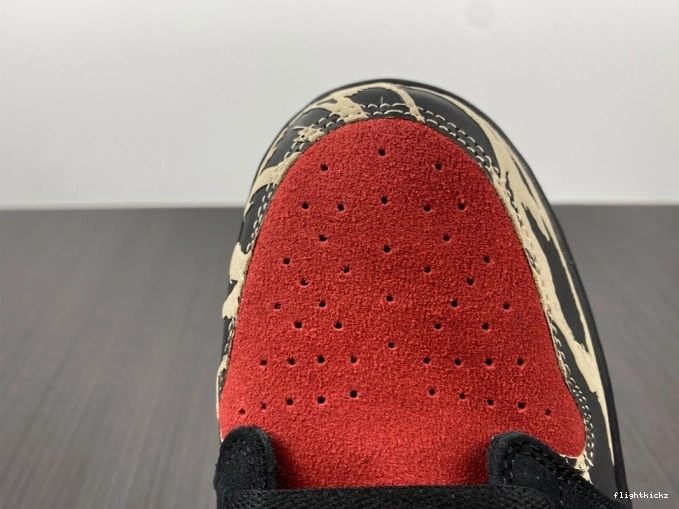 Carnivore Low 1 DN3400-001 x Air Jordan SoleFly 1102